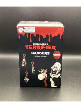 DAMIEN LEONE'S TERRIFIER Hangers Flocked Edition Sealed Art the Clown Brand New!